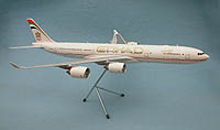 Conquest Models 1/100 Etihad Airbus A340-600