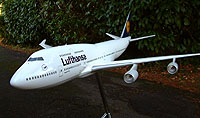 Conquest Models 1/50 Lufthansa Boeing 747-400