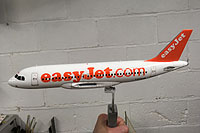 Conquest Models 1/100 Easyjet Airbus A320