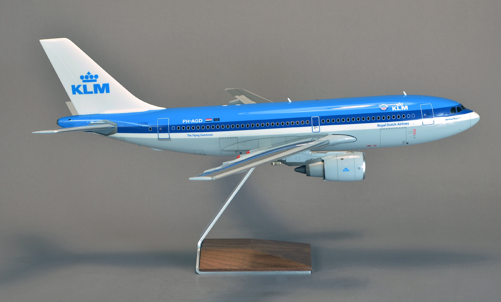 Conquest Models 1/100 KLM Airbus A310